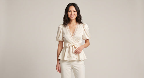 Clara Satin Lace Blouse - blusa saten marfil con encaje y lazo en la cintura
